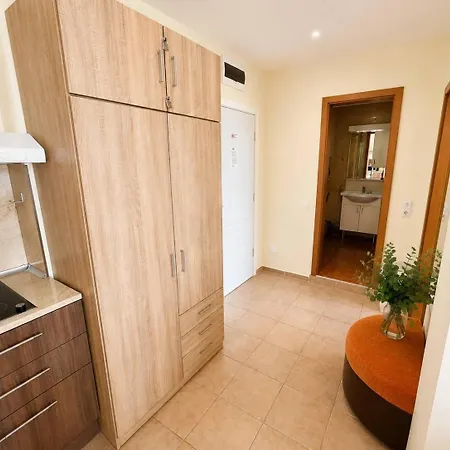 One-bedroom With Mountain Views Apartment Slantschew brjag